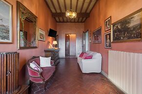 Ely Apartment In Villa Wifi Pisa