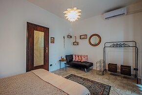 Master Clod Guest House