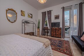 Master Clod Guest House