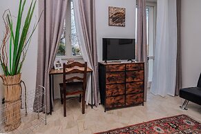 Master Clod Guest House