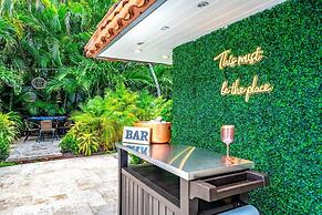 #1 Beach Estate Las Olas Beach Best Location