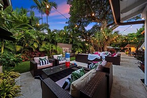 #1 Beach Estate Las Olas Beach Best Location