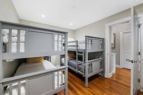 #1 Beach Estate Las Olas Beach Best Location