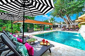 #1 Beach Estate Las Olas Beach Best Location