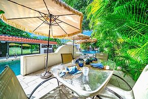 #1 Beach Estate Las Olas Beach Best Location