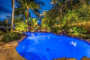 50% off New Waterfront Oasis Mins Beach, Eats, Shop