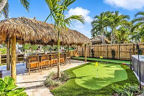 50% off New Waterfront Oasis Mins Beach, Eats, Shop