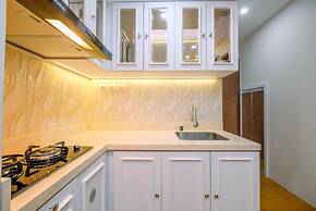 Modern and Tidy 2BR Podomoro Golf View Apartment