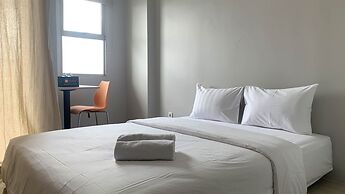 Cozy Studio at Belmont Residence Puri Apartment