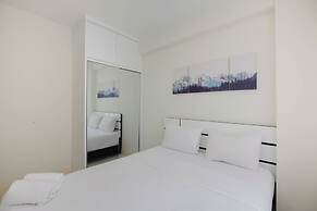 Modern Look 2BR at Podomoro Golf View Apartment