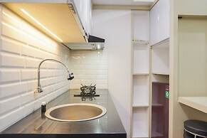 Pleasurable 2BR at Podomoro Golf View Apartment near Tol Cimanggis