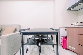 Cool and Warm 2BR at 7th Floor Podomoro Golf View Apartment