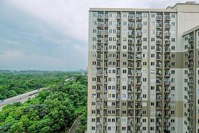 Enjoy and New Furnished Studio at Podomoro Golf View Apartment