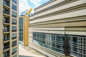 Luxury Studio at Transpark Cibubur Apartment