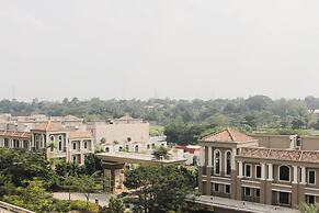 Nice and Comfort 1BR with Extra Room at Podomoro Golf View Apartment