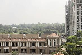 Nice and Comfort 1BR with Extra Room at Podomoro Golf View Apartment