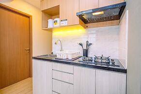 Minimalist and Warm 2BR at 29th Floor Podomoro Golf View Apartment