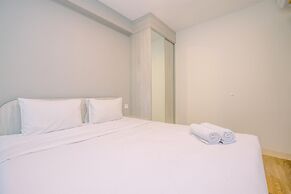 Minimalist and Warm 2BR at 29th Floor Podomoro Golf View Apartment