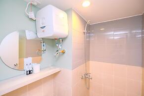 Minimalist and Warm 2BR at 29th Floor Podomoro Golf View Apartment