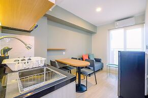 Minimalist and Warm 2BR at 29th Floor Podomoro Golf View Apartment