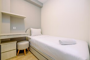 Minimalist and Warm 2BR at 29th Floor Podomoro Golf View Apartment