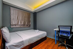 Nice and Modern 2BR at Podomoro Golf View Apartment