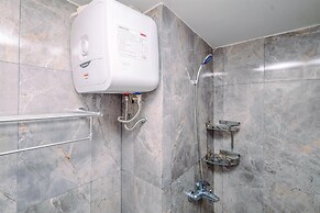 Homey Studio Room at Podomoro Golf View Apartment