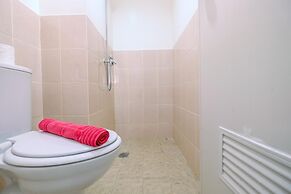 Enjoy Living at Studio Apartment Podomoro Golf View