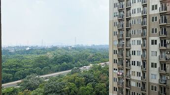 Minimalist and Restful 2BR at Podomoro Golf View Apartment