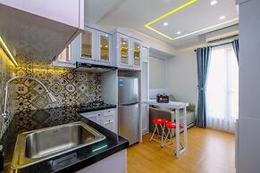 Fancy and Nice 2BR Apartment at Podomoro Golf View