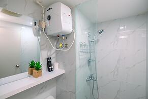 Fancy and Nice 2BR Apartment at Podomoro Golf View