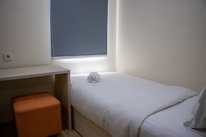 Well Furnished 2BR at Podomoro Golf View Apartment