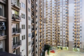 Comfort and Modern Studio Podomoro Golf View Apartment