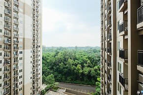 Comfort 2BR at 15th Floor Podomoro Golf View Apartment