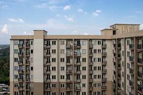 Comfort 2BR at 28th Floor Podomoro Golf View Apartment