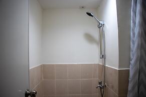 Comfort 2BR at 28th Floor Podomoro Golf View Apartment