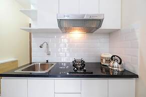 Modern and Cozy 2BR Podomoro Golf View Apartment