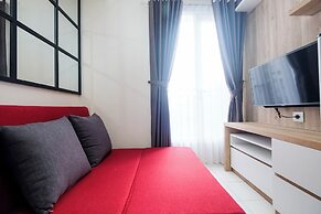 Modern and Cozy 2BR Podomoro Golf View Apartment