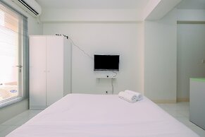 Contemporary Studio at Podomoro Golf View Apartment