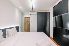 Luxury 2BR Apartment at Pejaten Park Residence with Bathtub