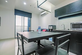 Luxury 2BR Apartment at Pejaten Park Residence with Bathtub