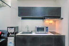 Luxury 2BR Apartment at Pejaten Park Residence with Bathtub