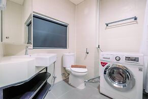 Luxury 2BR Apartment at Pejaten Park Residence with Bathtub