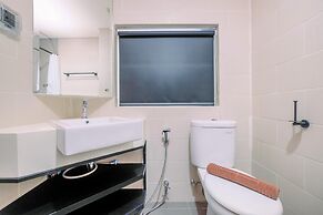 Luxury 2BR Apartment at Pejaten Park Residence with Bathtub