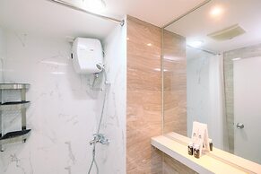 Best Homey and Comfort 2BR at Podomoro Golf View Apartment