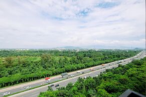 Best Homey and Comfort 2BR at Podomoro Golf View Apartment