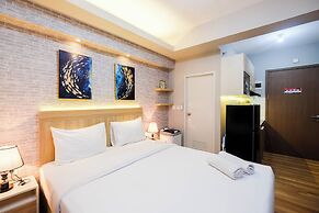 Brand New and Fresh Studio Podomoro Golf View Apartment