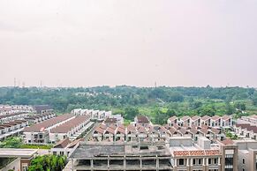 Nice and Warm 2BR at Podomoro Golf View Apartment