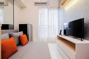 Cozy Living and Stylish 2BR Podomoro Golf View Apartment