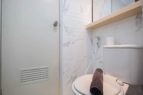 Cozy Living and Stylish 2BR Podomoro Golf View Apartment